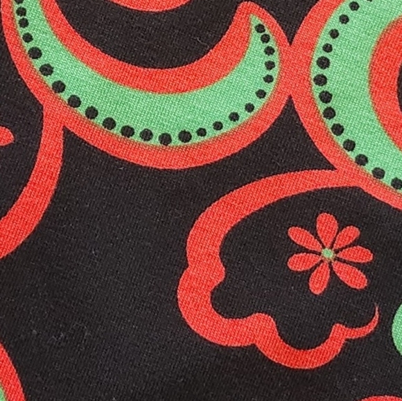 LulaRoe Randy - Picture 4 of 4